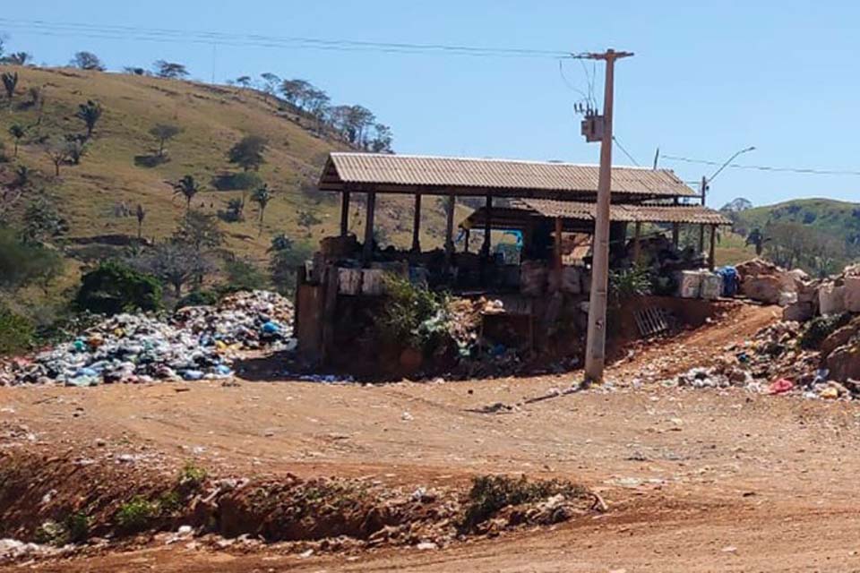 MP firma acordo para que Município construa estação de transbordo de resíduos sólidos