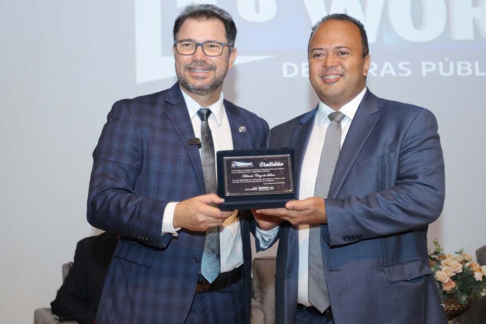 Assembleia Legislativa de Rondônia participa de curso de Licitações e Contratos de Obras Públicas