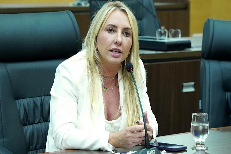 Ieda Chaves destina R$ 150 mil para atender os Agentes Comunitários de Saúde de Vale do Anari