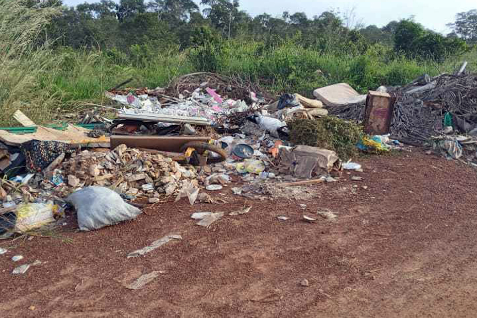 Semosp comunica aos moradores que será fechado o acesso à trilha que liga os bairros Moisés de Freitas e Maria Moura