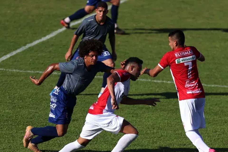 Porto Velho larga na frente, mas cede empate ao União-MT