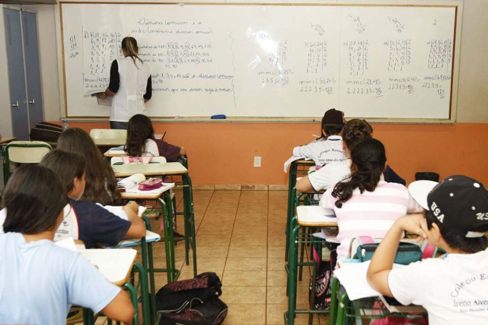 Pautas que fragilizam a Educação Pública ficam em evidência no Congresso Nacional; Sintero analisa essa série de ações com preocupação