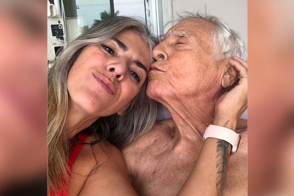 Esposa de Luis Gustavo posta foto dos últimos dias de vida do ator: 'Te amo eternamente'