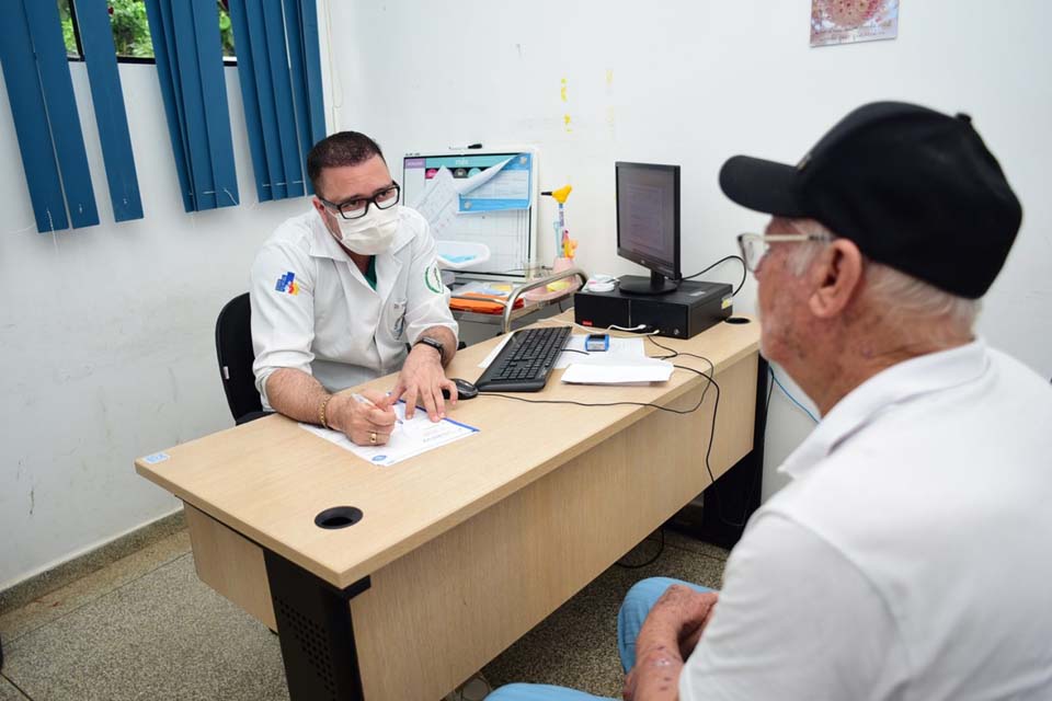 Ação noturna do Novembro Azul acontece na terça (29); atendimentos marcam o encerramento da campanha