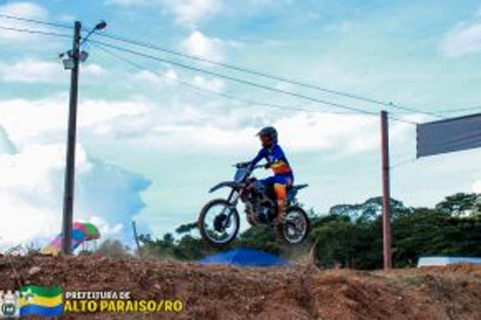 Motocross começa hoje em Alto Paraíso, mas programação da Corrida do Jerico tem mais atrações nesta sexta-feira e no sábado