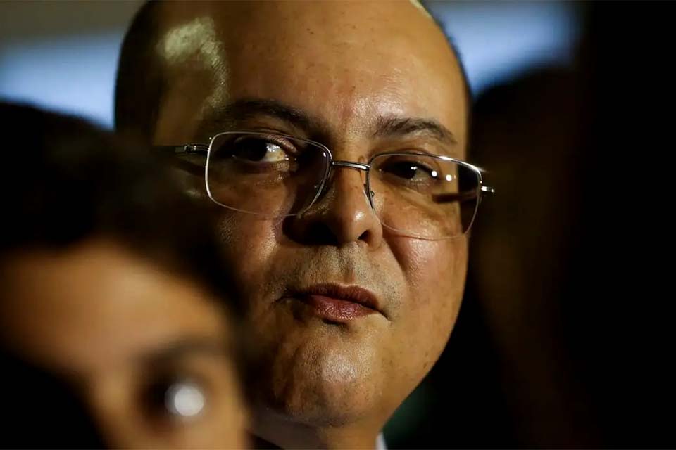 Ministro Alexandre de Moraes afasta governador do Distrito Federal por 90 dias