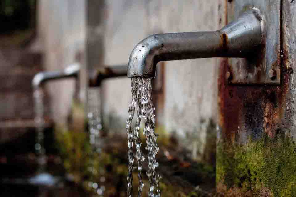 Graves problemas na privatização da água e esgotamento sanitário de Manaus devem servir de alerta para Porto Velho 