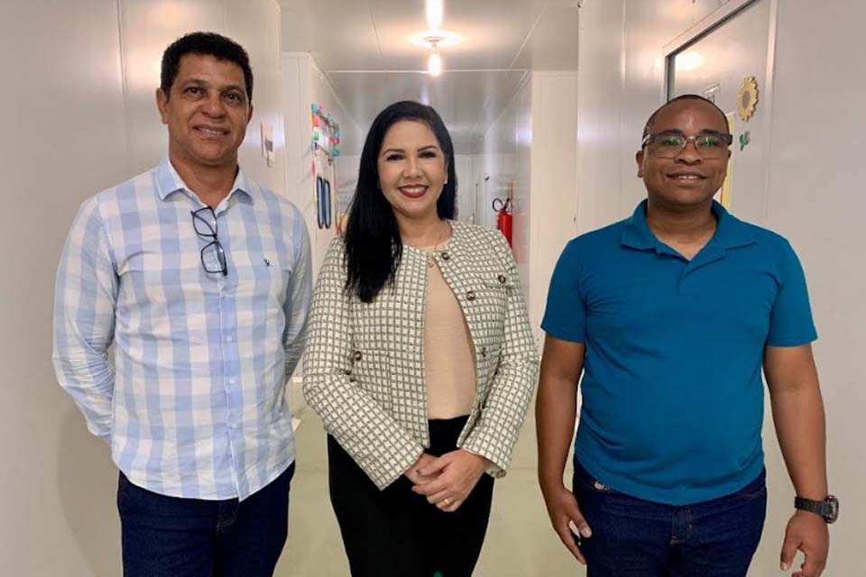 Deputada Federal Cristiane Lopes faz visita técnica ao Centro de Reabilitação de Rondônia (Cero)