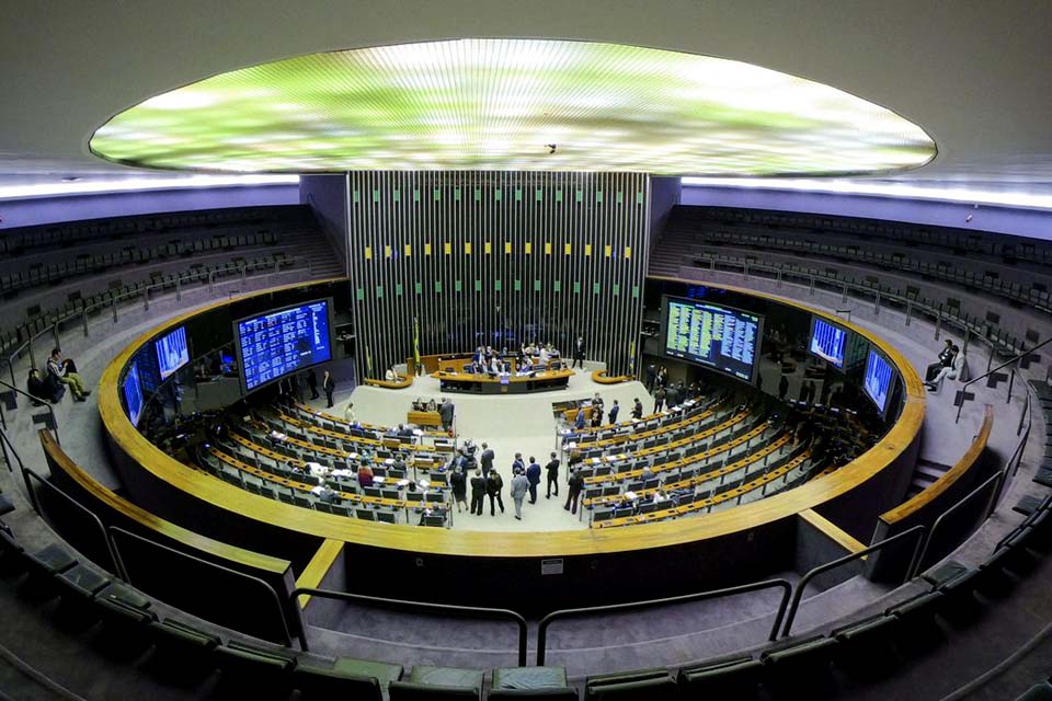 Após impasse sobre LDO, sessão do Congresso é suspensa