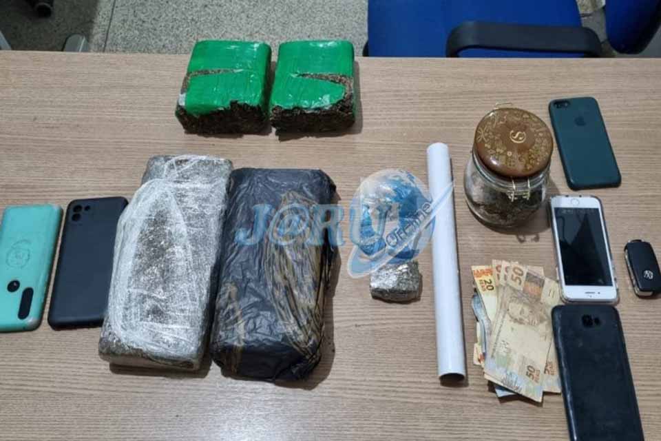 Polícia Militar apreende 3 kg de maconha e prende 4 pessoas