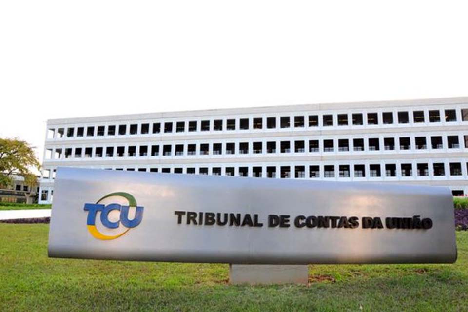 TCU entrega à Justiça Eleitoral lista de 6.804 gestores públicos com contas julgadas irregulares