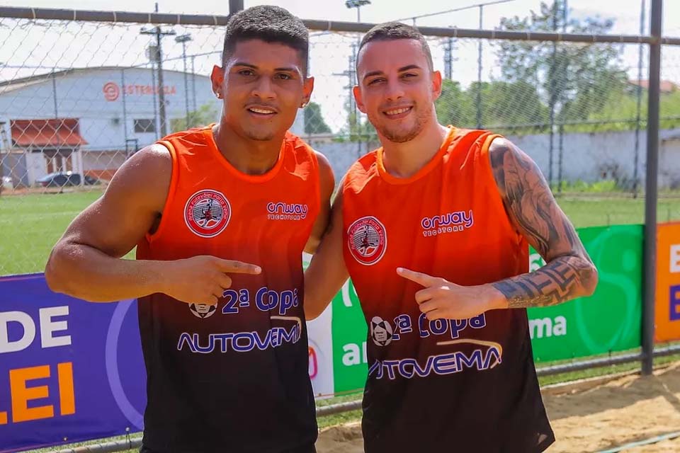 Dion e Gabriel Vasconcelos são campeões de futevôlei em Porto Velho