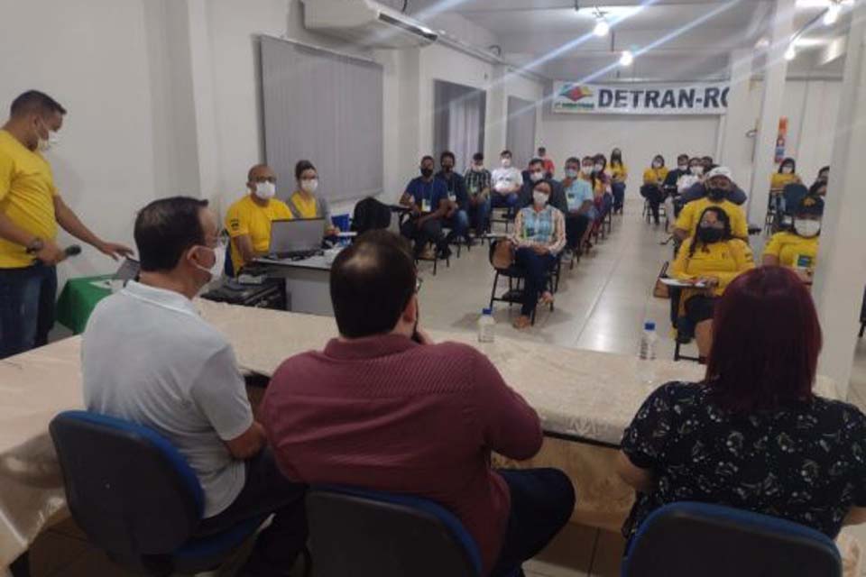 Detran Rondônia reúne servidores do polo de Ji-Paraná para Encontro Pedagógico