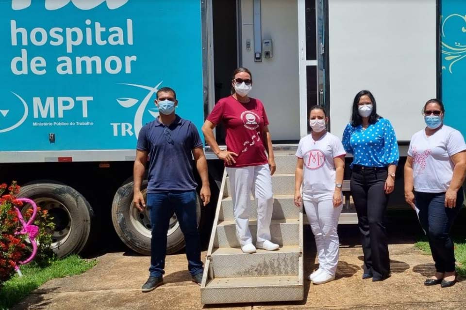 Carreta do Hospital do Amor está atendendo no município nesta semana