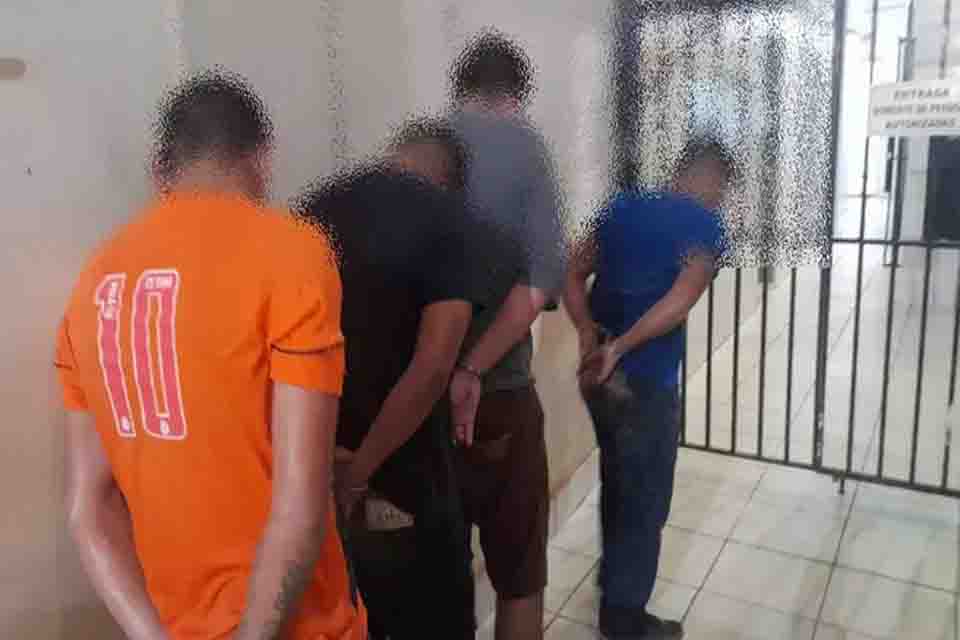 Polícia Penal prende quatro suspeitos com arma após troca de tiros na zona leste