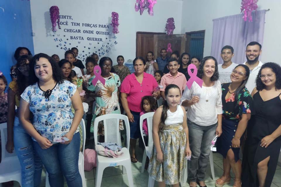 Semdes realiza encontro com famílias em alusão ao Outubro Rosa