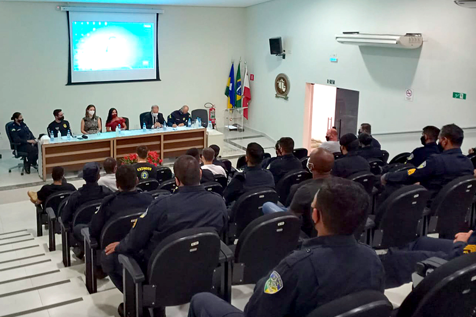 Seminário de Segurança Pública é realizado na comarca da Estância Turística