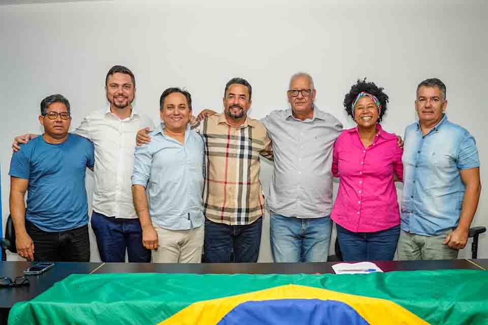 Isaú Fonseca e Joarez Jardim oficializados como candidatos a prefeito e vice pelo União Brasil