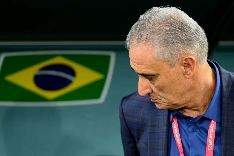 Tite é assaltado no RJ e leva bronca de assaltante pela atuação da seleção