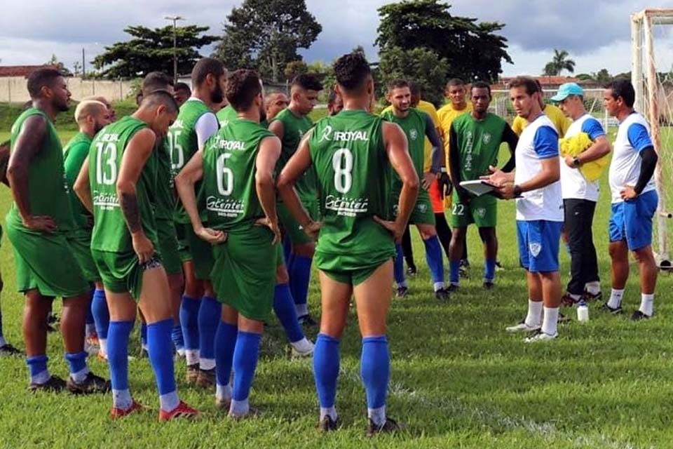 Ji-Paraná segue invicto no Estadual, mas ainda briga por uma vaga nas semifinais