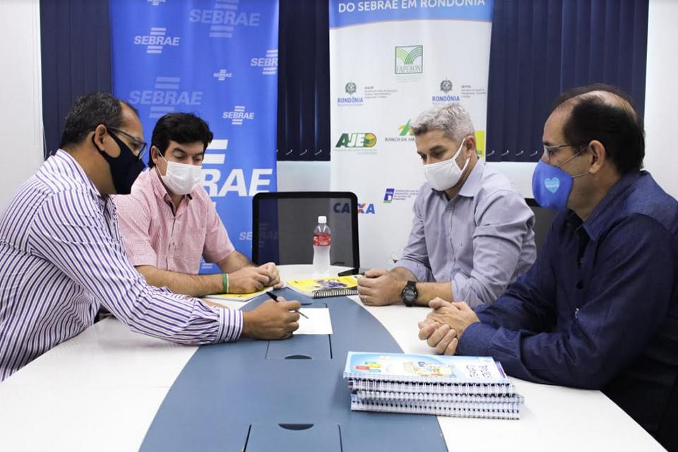 Gestores eleitos de Alta Floresta do Oeste se encontram com diretores do Sebrae em Rondônia