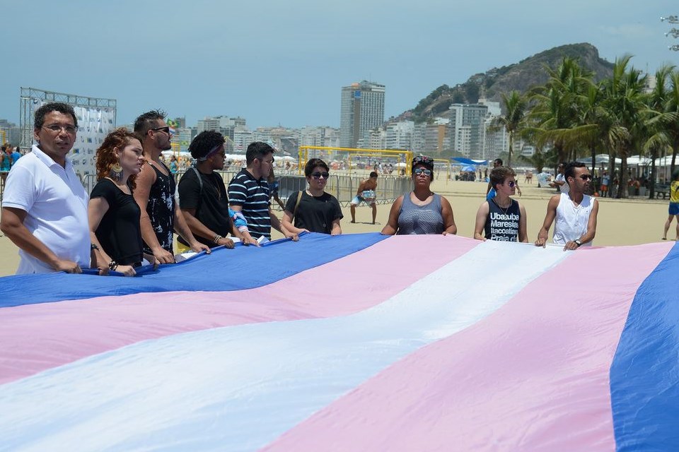 Pesquisa mostra aumento da violência contra pessoas trans no Brasil