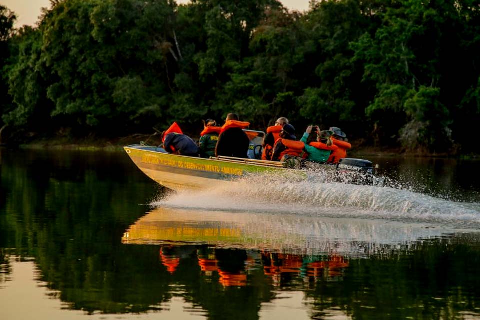 Equipes da Sedam e Batalhão da Polícia Ambiental intensificam fiscalização para coibir pesca ilegal no período do defeso