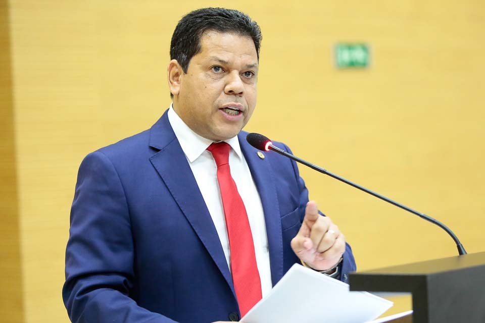 Atendendo pedido do deputado Jair Montes Governo intermedia linhas de crédito para indústria de couro afetada pela pandemia