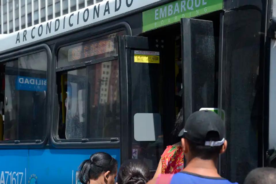 Ônibus do Rio terão ar condicionado monitorado pela prefeitura