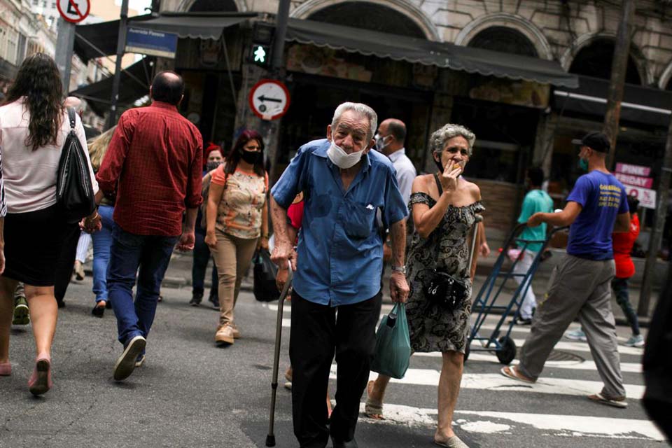 Governo adia para dia 31 reinício de bloqueio e suspensão de benefício