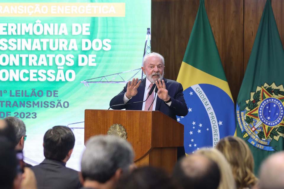 Lula vê Brasil como 