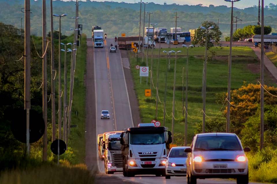 Detran-RO alerta quanto à regularização do licenciamento de veículos com placa final 9, com prazo até 30 de setembro