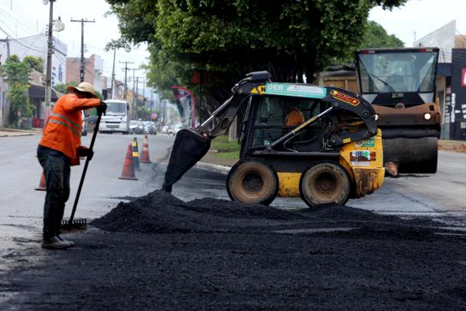 Obras de infraestrutura do DER seguem nas ruas do município