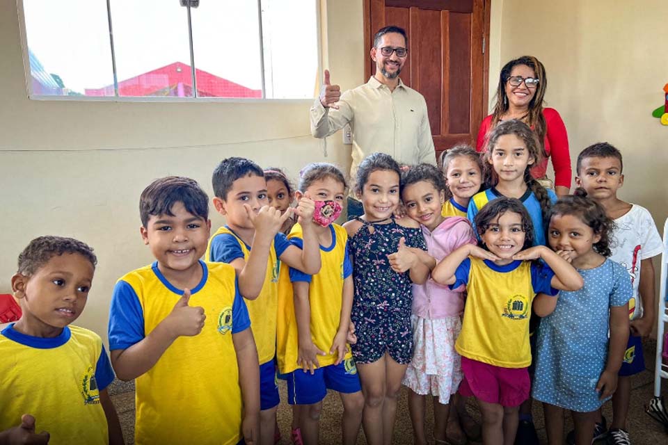 Deputado Anderson Pereira entrega salas de aulas e refeitório em escola municipal de Porto Velho