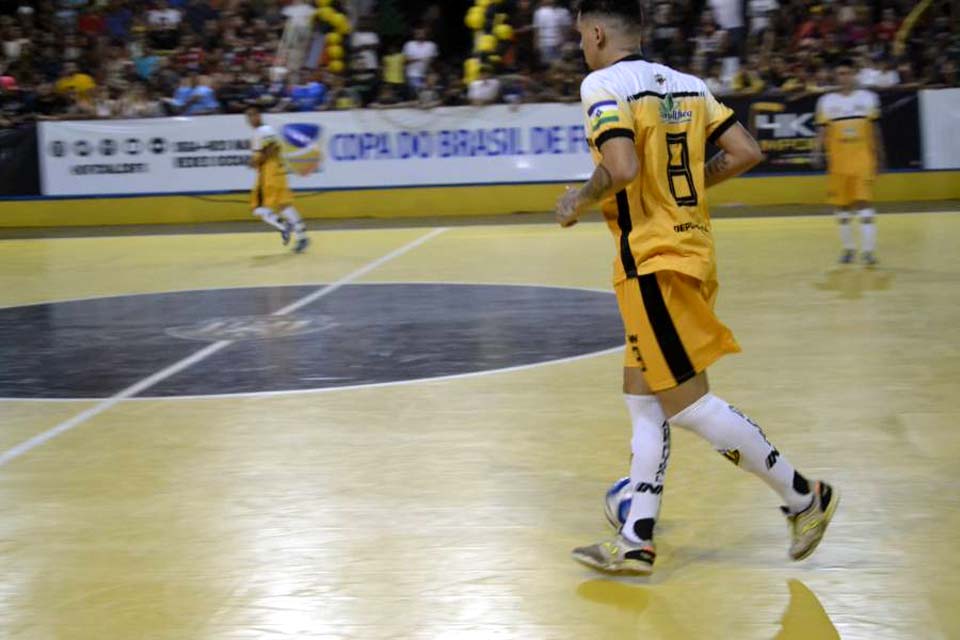 Deportivo Futsal embarca com destino a Manaus para jogo de volta das Oitavas de Final