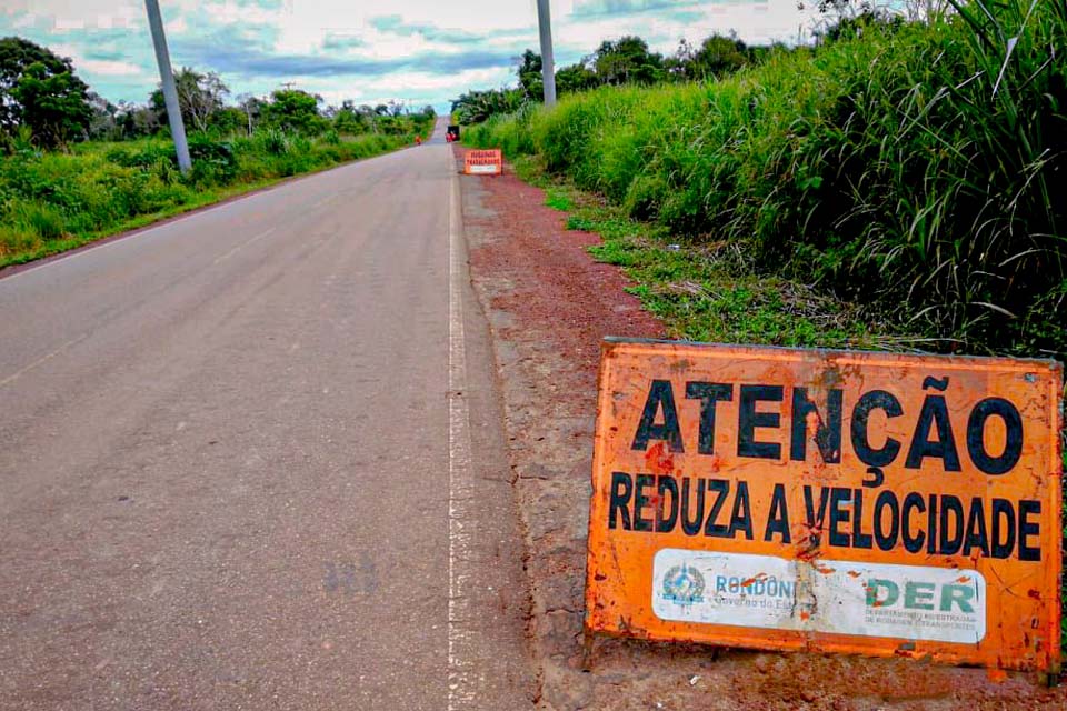 Manutenção da Rodovia 383 garante o acesso ao distrito Nova Estrela