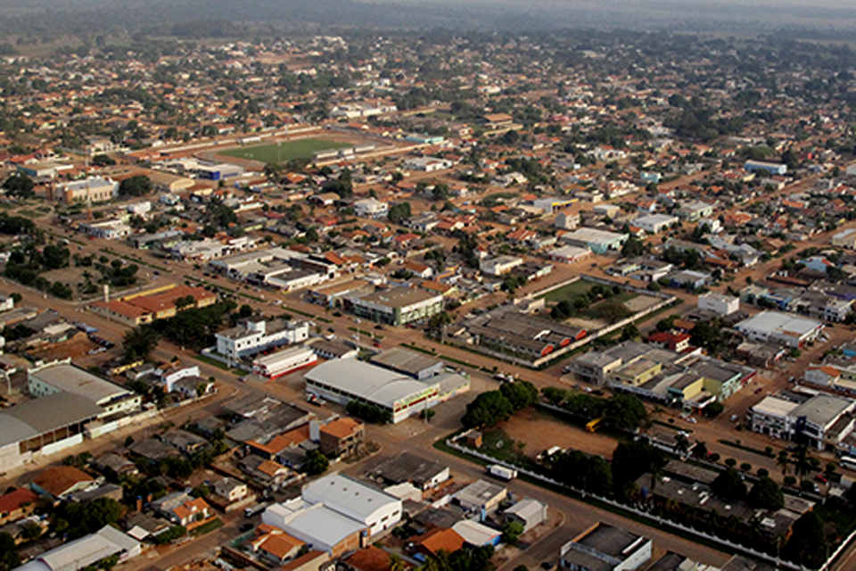 Com 60% da população do município recebendo auxílio emergencial, ajuda do governo salva as contas públicas em 2020