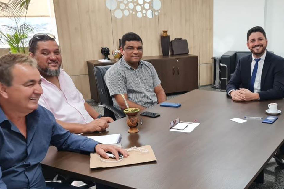 Com o apoio do deputado Jean Mendonça, vereadores pedem que DER sinalize setores chacareiros 