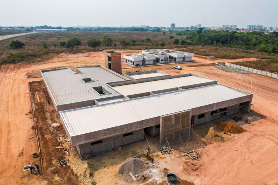 Obras de construção do Centro de Ensino do Corpo de Bombeiros Militar de Rondônia avançam em Porto Velho