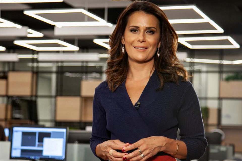 Após críticas a Bolsonaro, Adriana Araújo deixa a Record TV: 'Me posicionei pela vida'