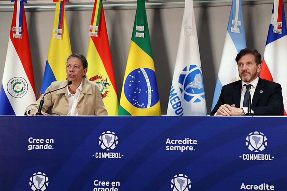 Conmebol anuncia apoio ao Brasil para sediar Copa do Mundo Feminina