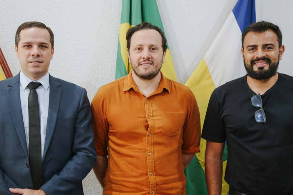 Novo Procurador-Geral de Vilhena Thiago Roberto Graci toma posse