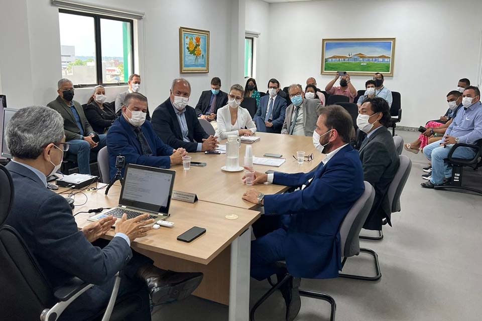 MP de Rondônia obtém na Justiça compromisso do Estado em fornecer transporte escolar a estudantes ribeirinhos em até 60 dias