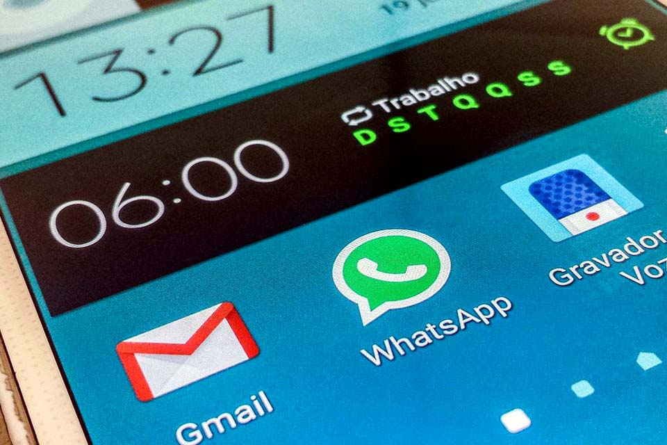 Covid-19: checadores de fatos e WhatsApp criam robô contra fake news