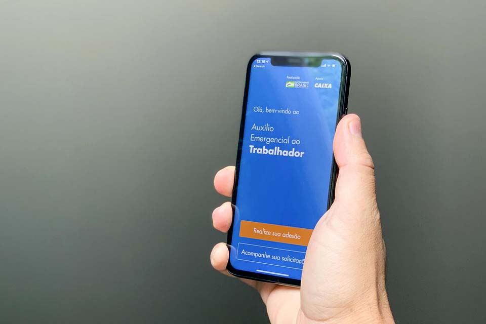 Caixa paga hoje auxílio emergencial a nascidos em fevereiro