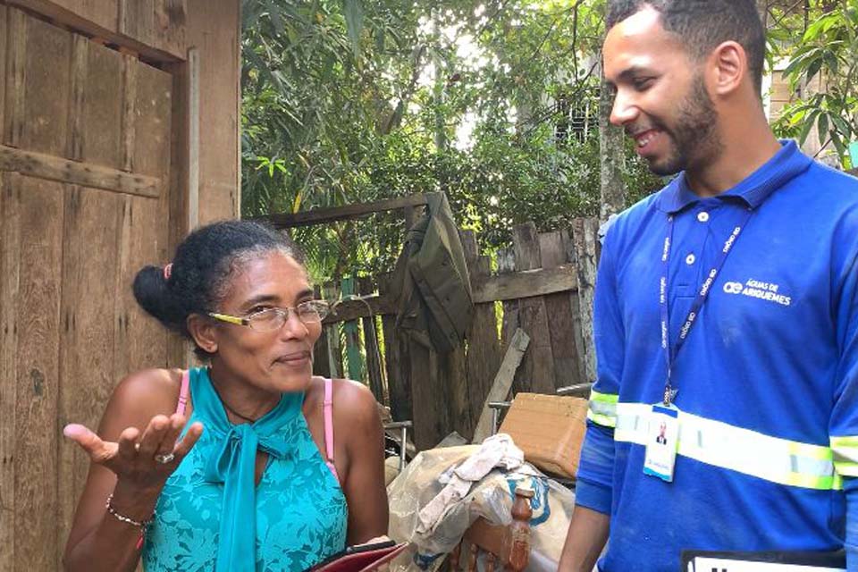 Programa que dá acesso a rede de água tratada beneficia moradores do bairro Nova Esperança