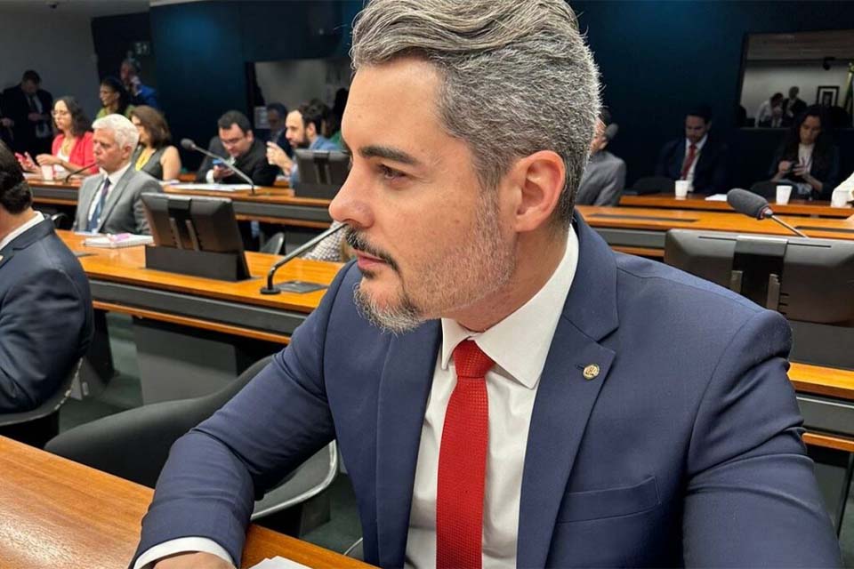 Deputado Thiago Flores celebra avanço na investigação de dumping no setor leiteiro 