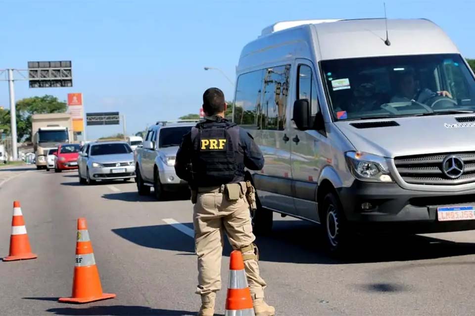 Polícia Rodoviária Federal contabiliza 90 mortes em rodovias federais no feriado de Natal