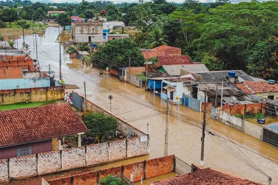 Cacoal em estado de alerta: Chuvas intensas causam estragos e deixam moradores em situação crítica