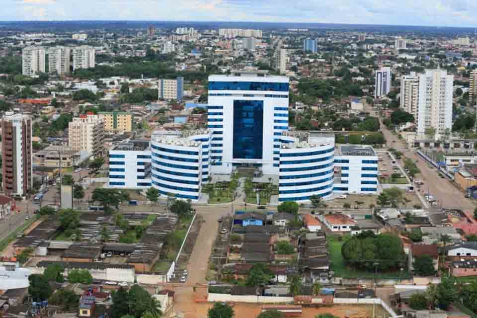 Governo de Rondônia emite orientações para saúde durante queimadas e intensifica ações preventivas